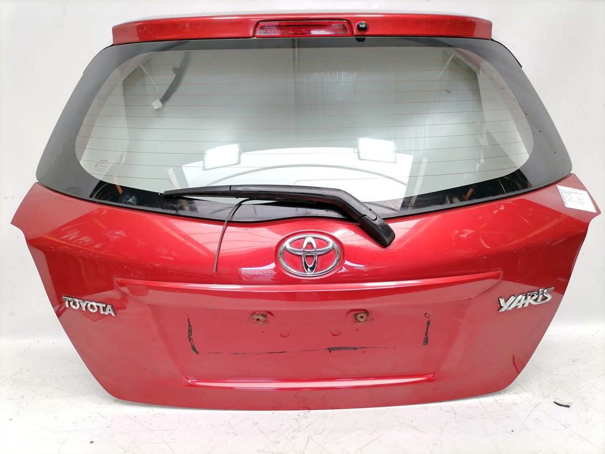 Toyota Yaris XP13 original Heckklappe mit Scheibe 3N8 RED PEARL BJ14